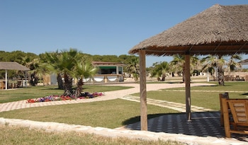 racar hotel and resort