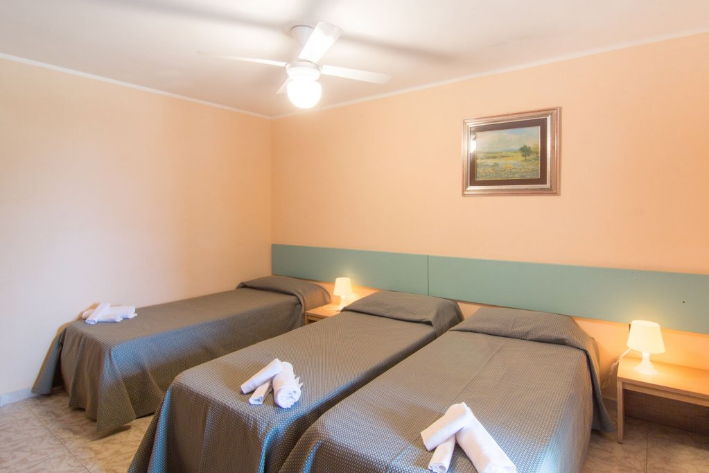 racar hotel and resort