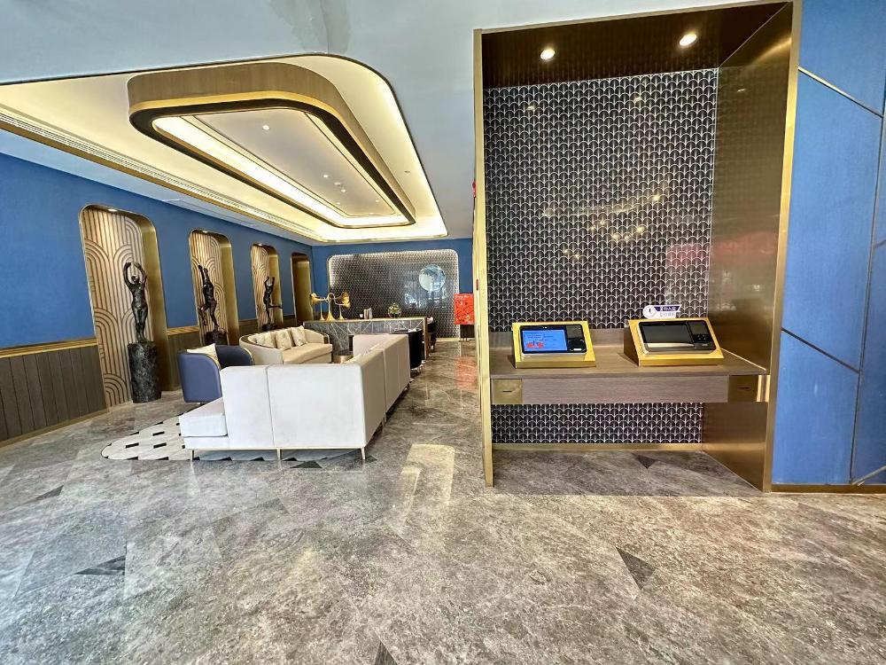 orange hotel shanghai hongqiao yanan west road