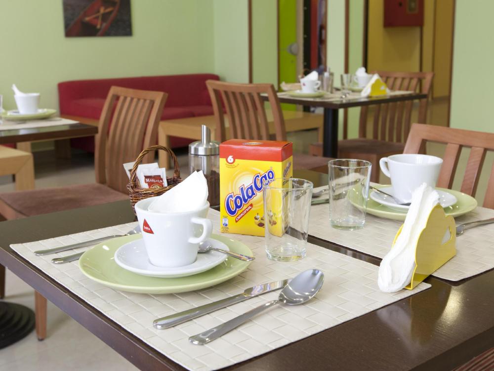 hotel el mirador puerta del sol