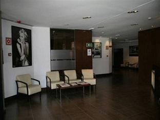 Hotel Tach Madrid Airport,In Madrid (Barajas),4 star