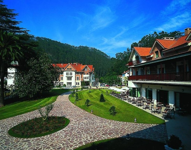 gran hotel balneario de puente viesgo