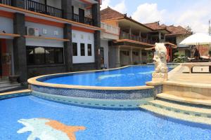 grand sinar indah hotel