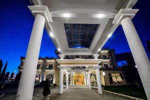 Kouros Hotel,Drama>>Doxato,4 star