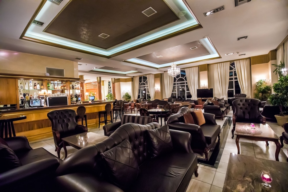 kouros hotel