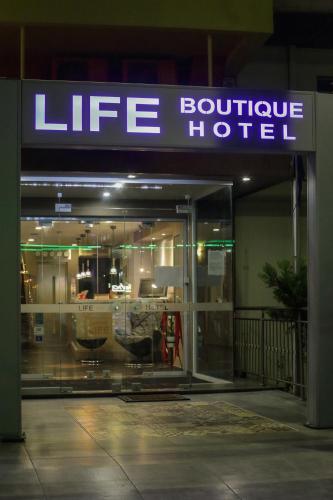 life hotel