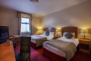 Castle Arch Hotel,County Meath>>Ashbourne,3 star
