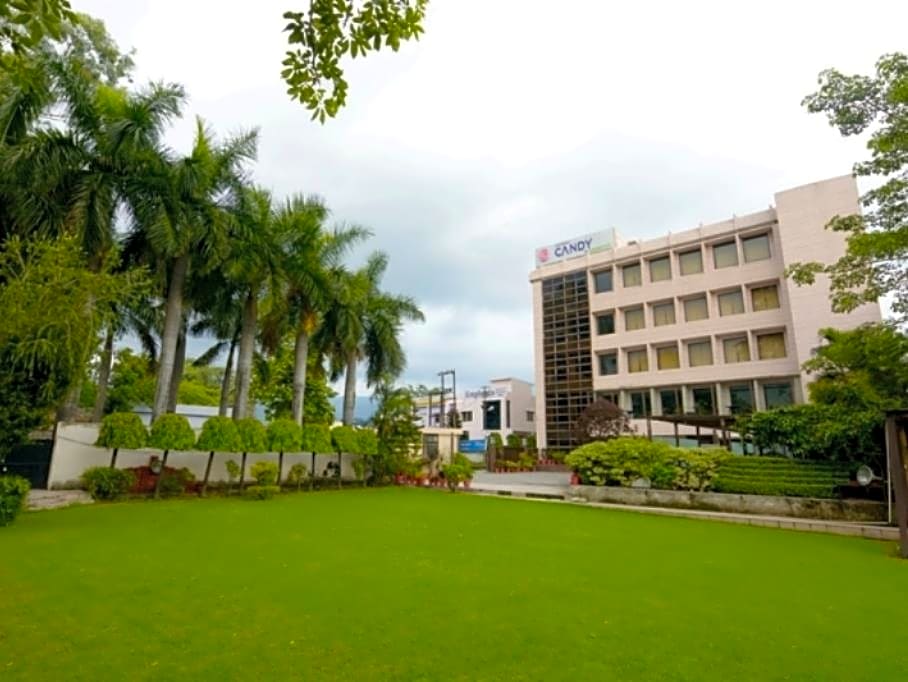 Hotel Saurabh Candy By Peppermint,Nainital>>Haldwani,3 star