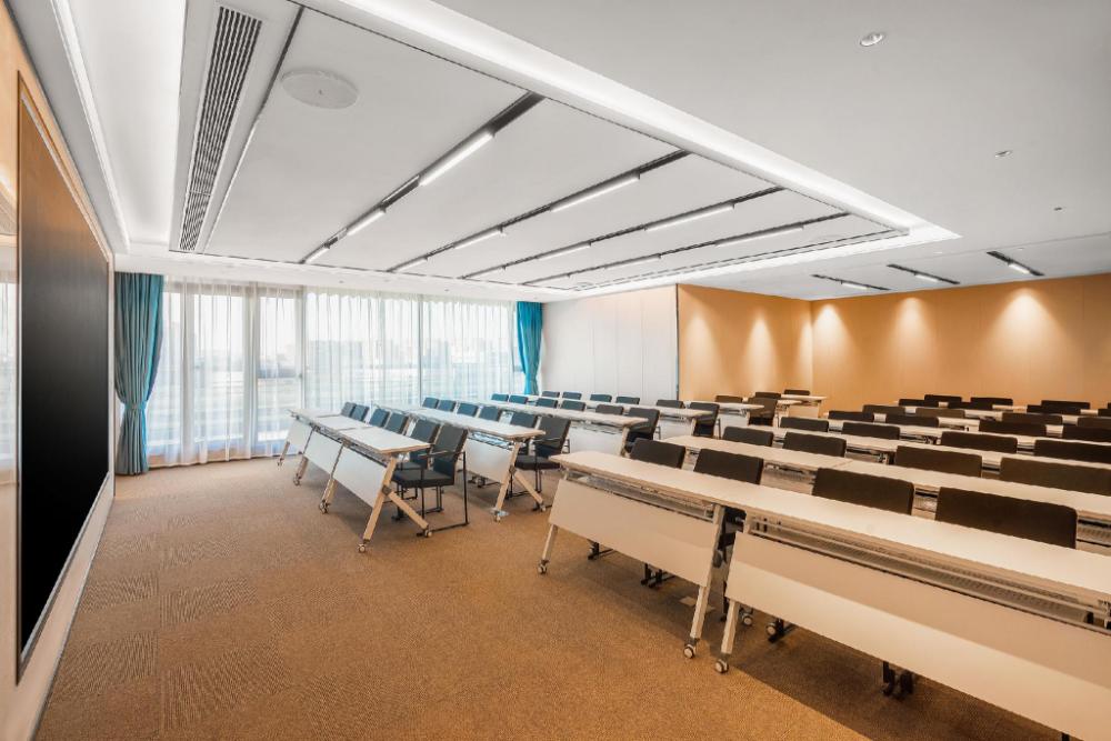 atour hotel chengdu high tech west zone administrative center