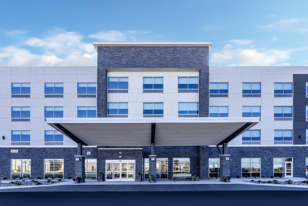 holiday inn express and suites benson