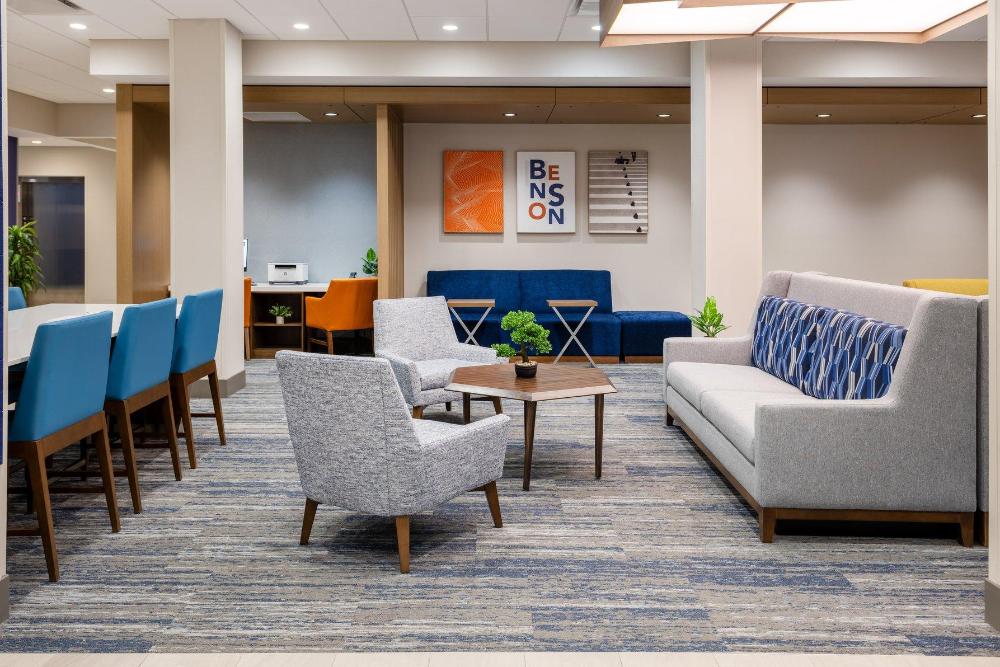 holiday inn express and suites benson