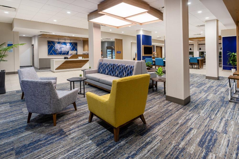 holiday inn express and suites benson