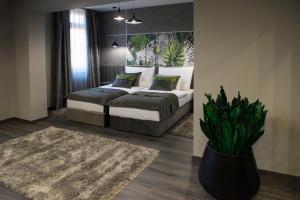 hotel central