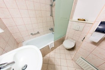Aranyhomok Business-City-Wellness Hotel,Kiskunfelegyhaza>>Kecskemet,3 star
