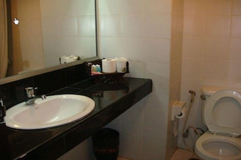 king royal garden inn