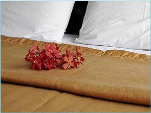 king royal garden inn