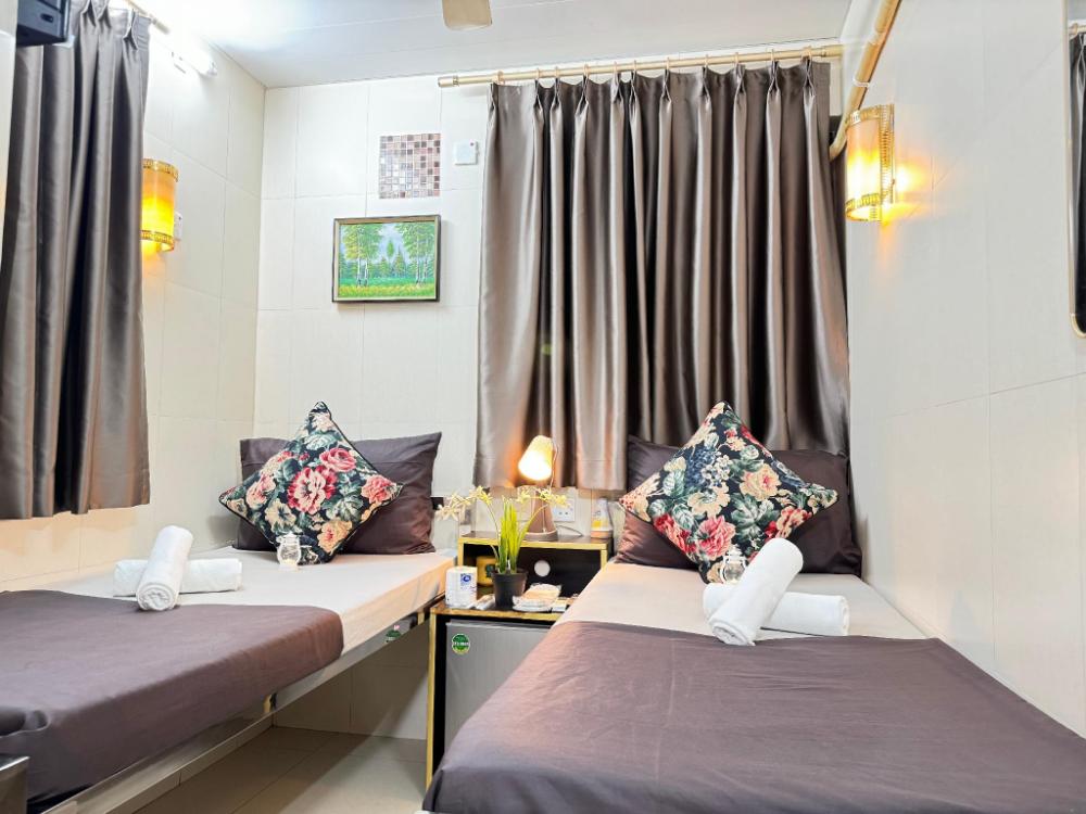 international inn