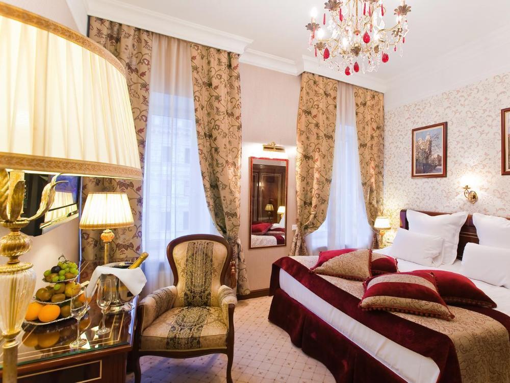 golden triangle boutique hotel