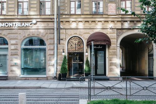 golden triangle boutique hotel