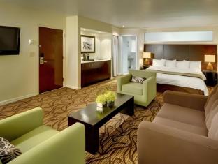 essex house hotel