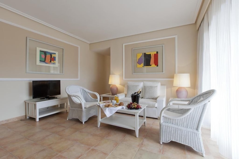 lago garden hotel and spa