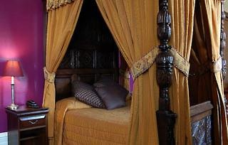 Kings Arms Hotel Westerham By Greene King Inns,Kent>>Crockham Hill,3 star