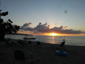 whistling bird resort