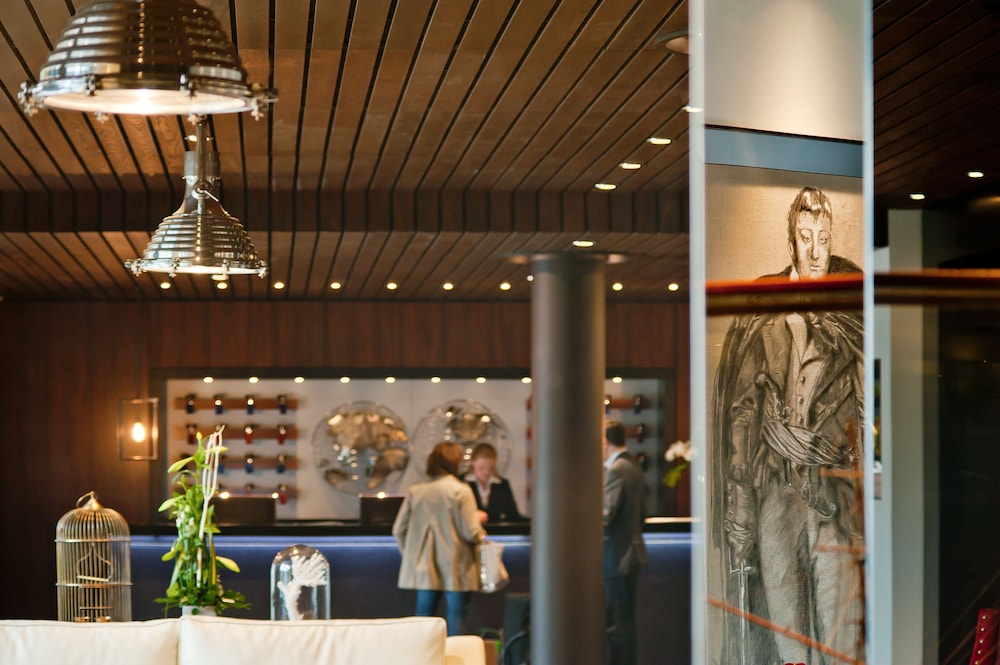 hotel le nouveau monde