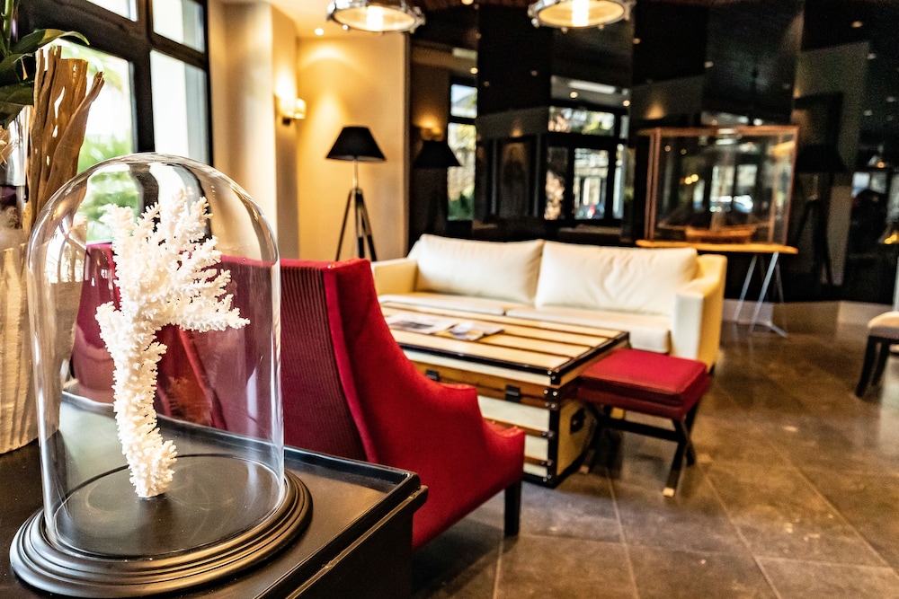 hotel le nouveau monde