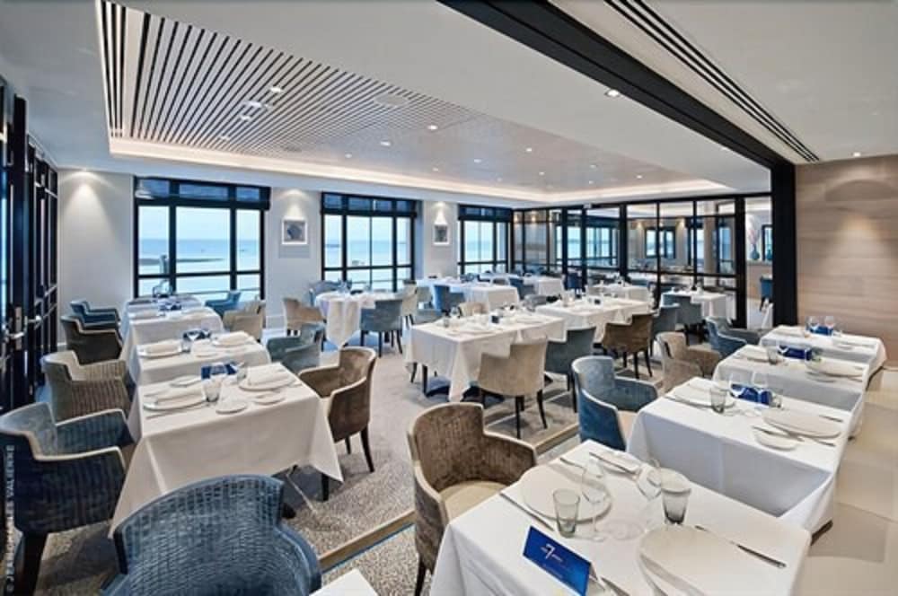 hotel le nouveau monde