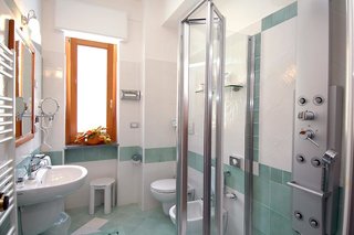 Hotel San Pietro,Letojanni>>Catania,3 star