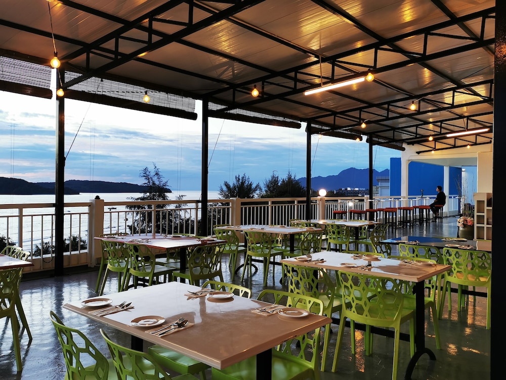 langkapuri resort langkawi