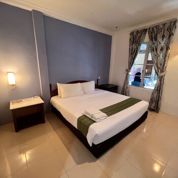 langkapuri resort langkawi