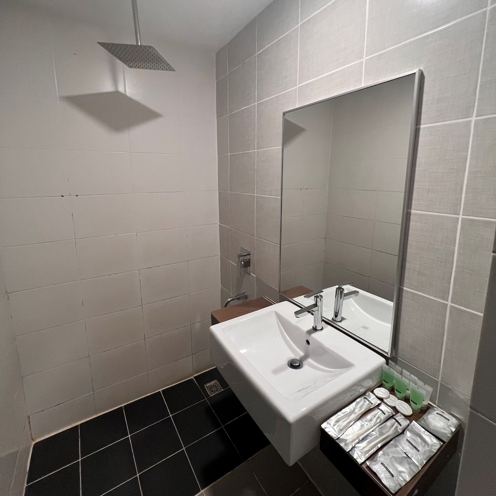 langkapuri resort langkawi