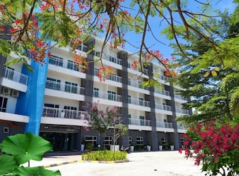 langkapuri resort langkawi