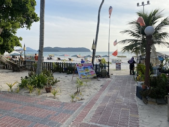 langkapuri resort langkawi