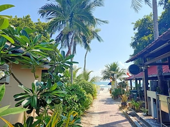 langkapuri resort langkawi