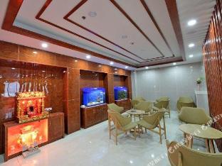 palette the travellers hotel bangkok