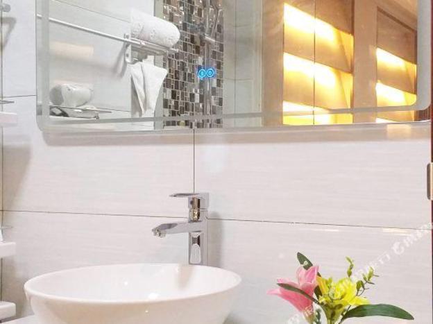 palette the travellers hotel bangkok