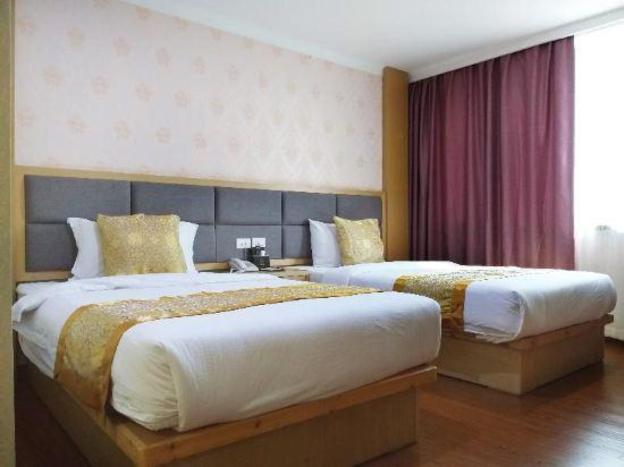 palette the travellers hotel bangkok