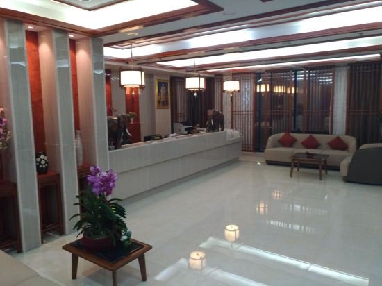 palette the travellers hotel bangkok