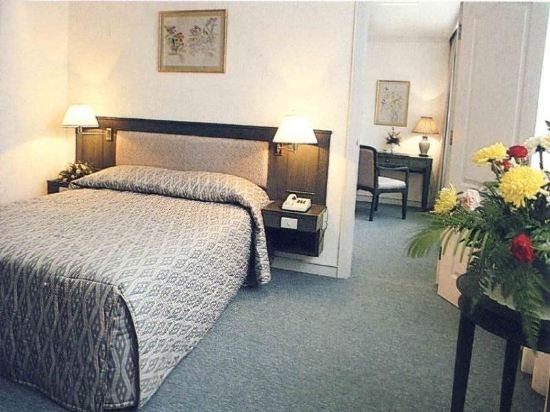 palette the travellers hotel bangkok