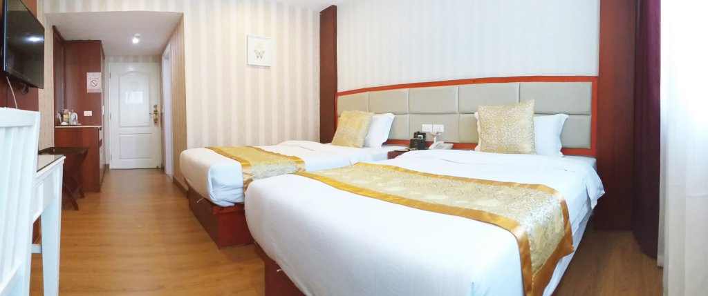 palette the travellers hotel bangkok