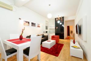 hotel tims apartments