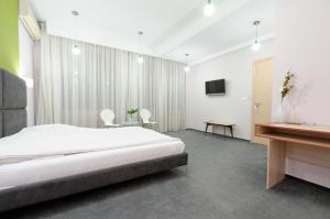 hotel tims apartments