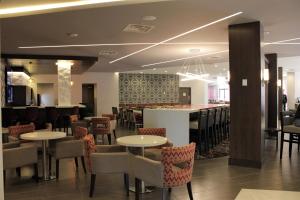 doubletree by hilton toronto airport west