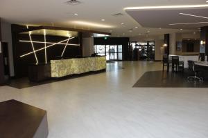doubletree by hilton toronto airport west