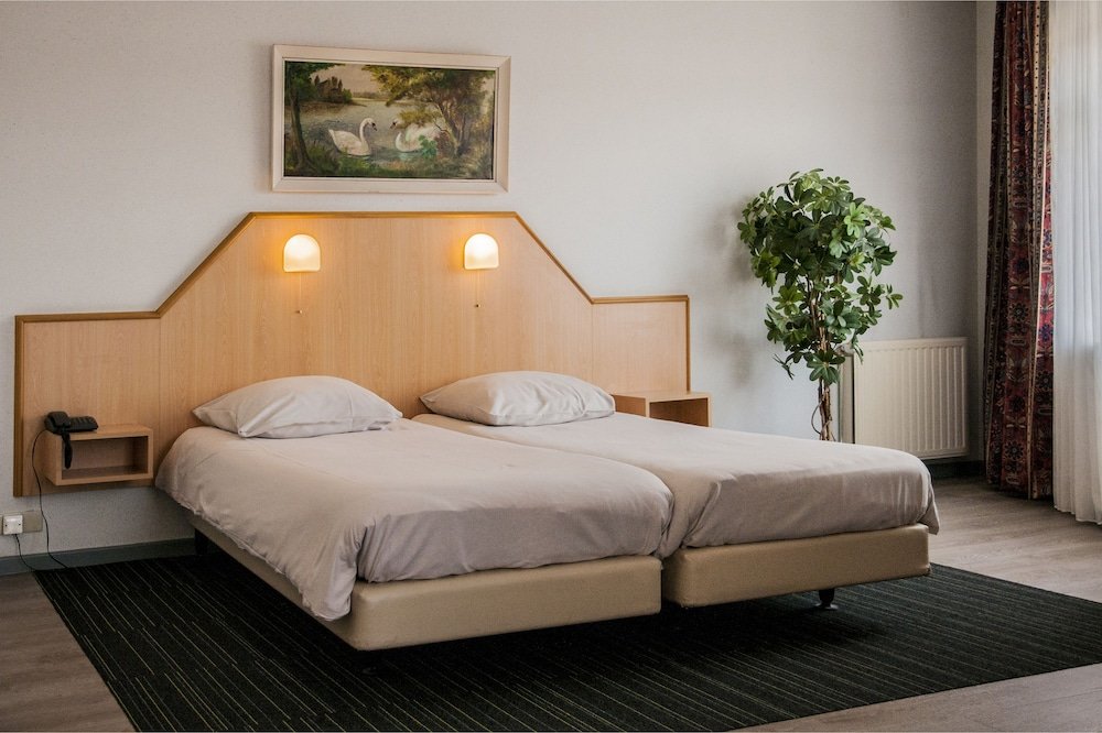dekkers hotel