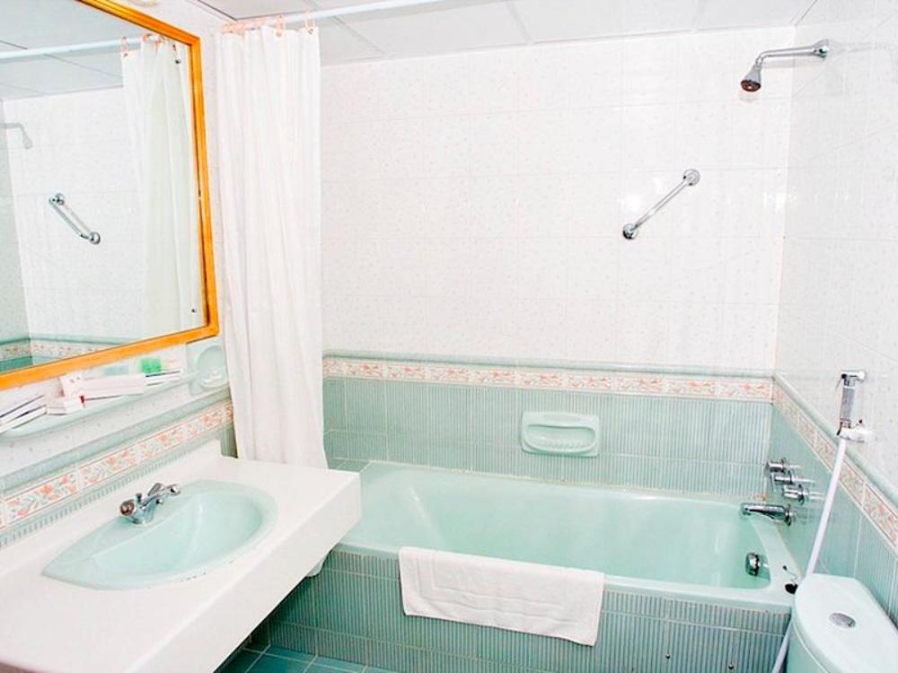 safeer hotel suites aparthotel