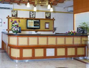 safeer hotel suites aparthotel